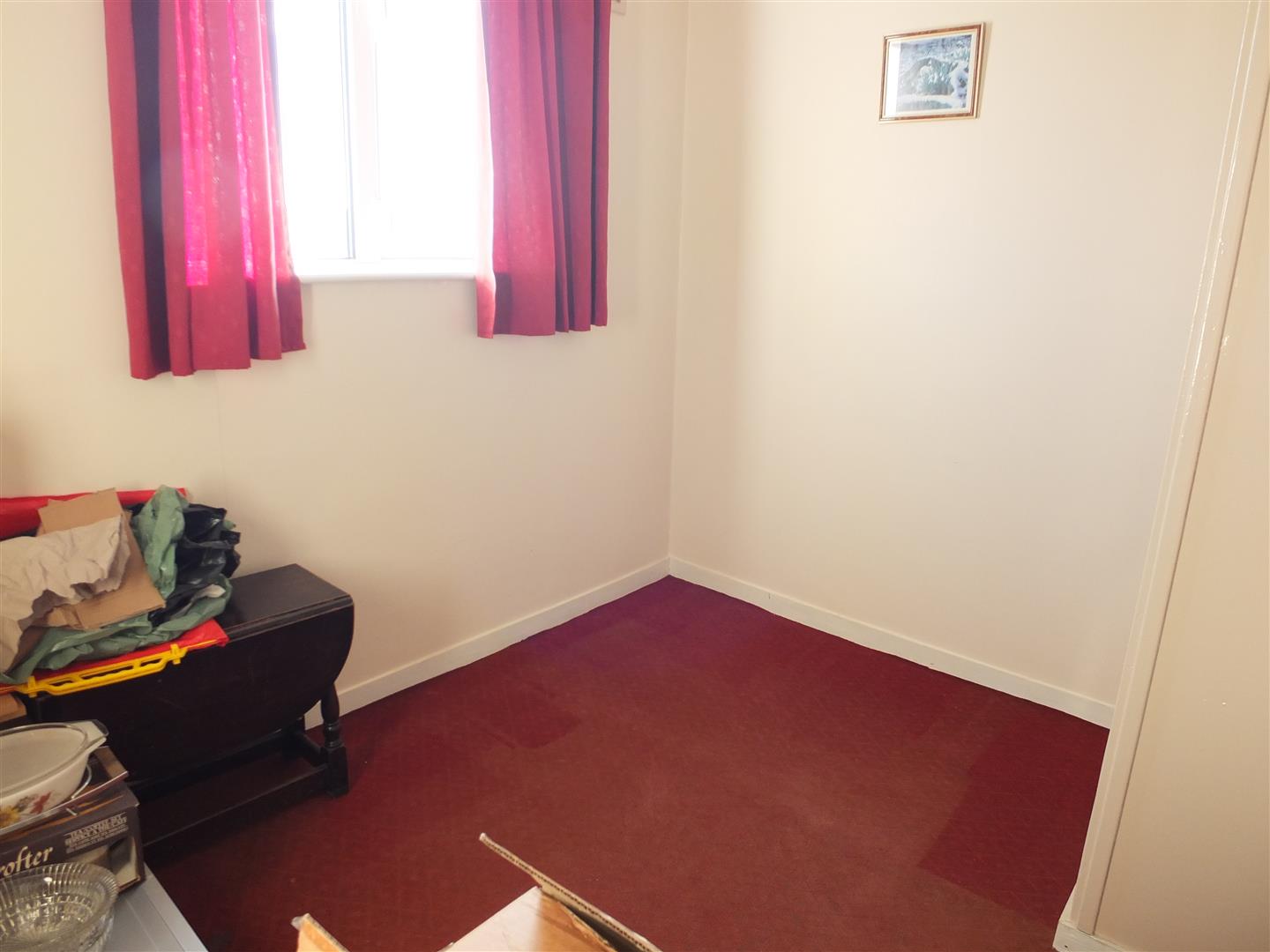 BEDROOM 3 (FRONT)